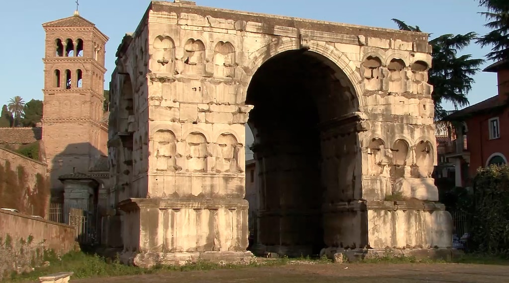 Roma L Arco Di Giano Si Illumina Con L Installazione Populus Video