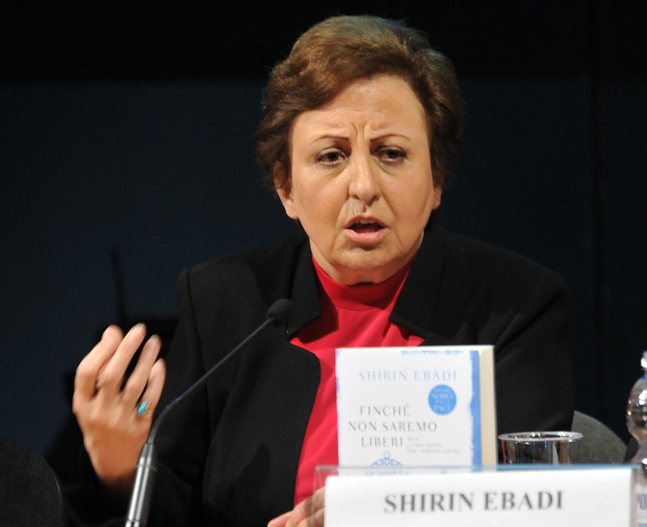 Shirin Ebadi Premio Nobel Non Vivo In Iran Dal Video Rai News