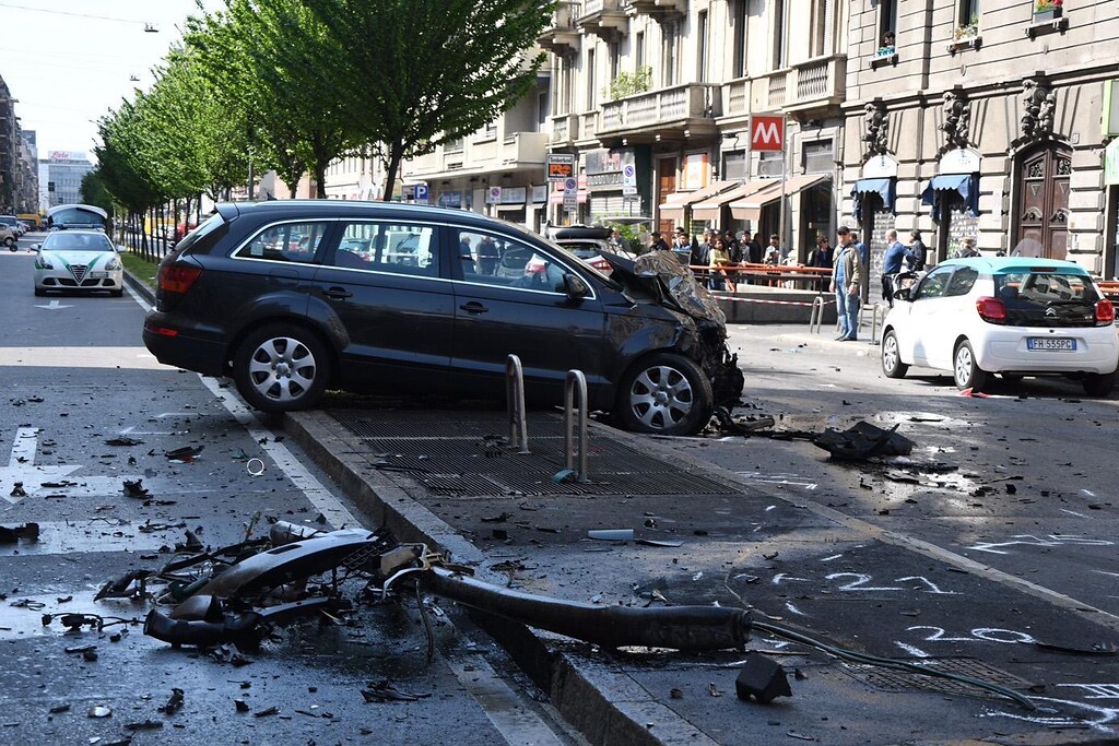 Grave Incidente A Milano Un Morto Photogallery Rai News