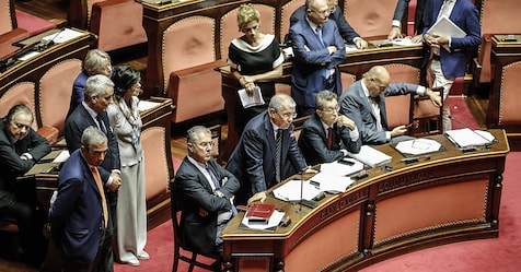 Via Libera Del Senato Al Decreto Concorrenza, è Legge - Rai News