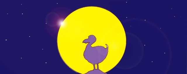 Immagine del dodo (Per leggerne la descrizione proseguire nel link) Si vede in figura intera il profilo del dodo, ritagliato nella forma tonda di una Luna piena, nel cielo stellato.