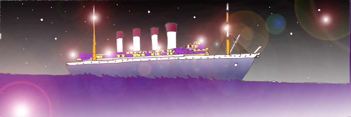 Immagine del Titanic visto dalla murata di destra (Per leggerne la descrizione proseguire nel link). Si vede il transatlantico di lato: gli oblò delle cabine, quattro imponenti fumaioli che sovrastano i ponti superiori e le luci di rispetto illuminate. Sullo sfondo, un cielo notturno stellato.