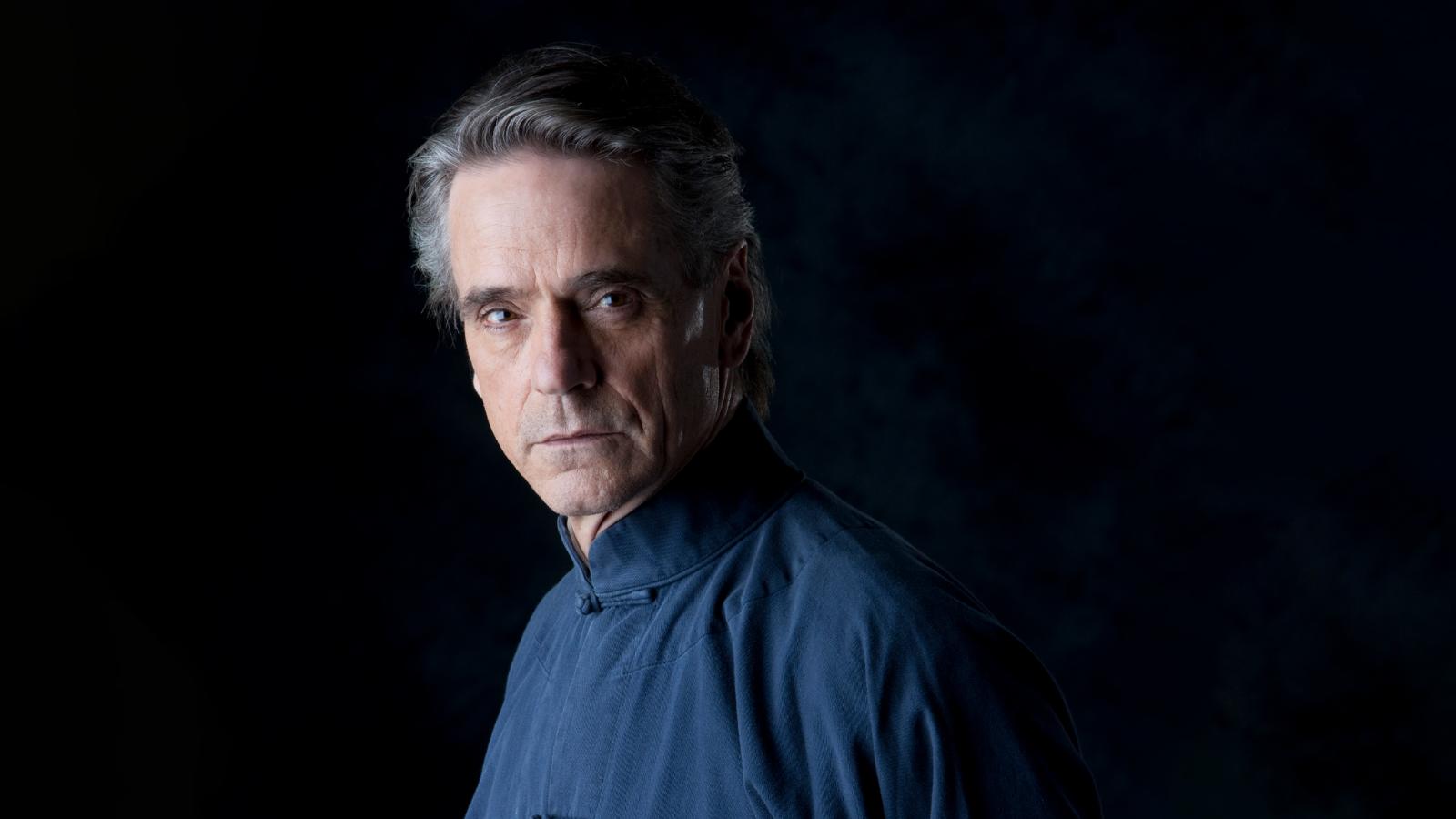 Jeremy Irons 11.23