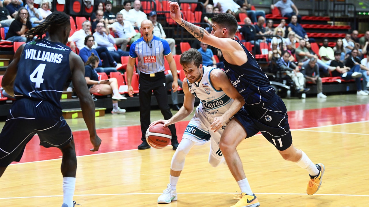 Rai Sport HD Basket: Serie A2 - 2a giornata: Cantù - Brindisi