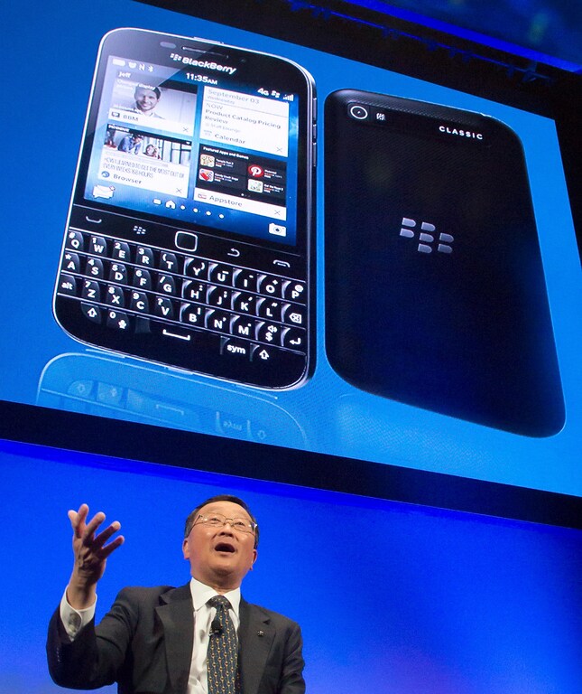 Blackberry presenta il nuovo modello "Classic" (foto) photogallery