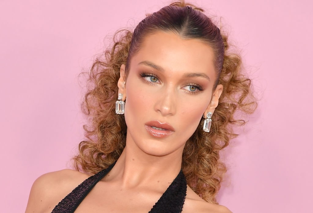 Di nome e di fatto. È Bella Hadid la donna più bella del mondo