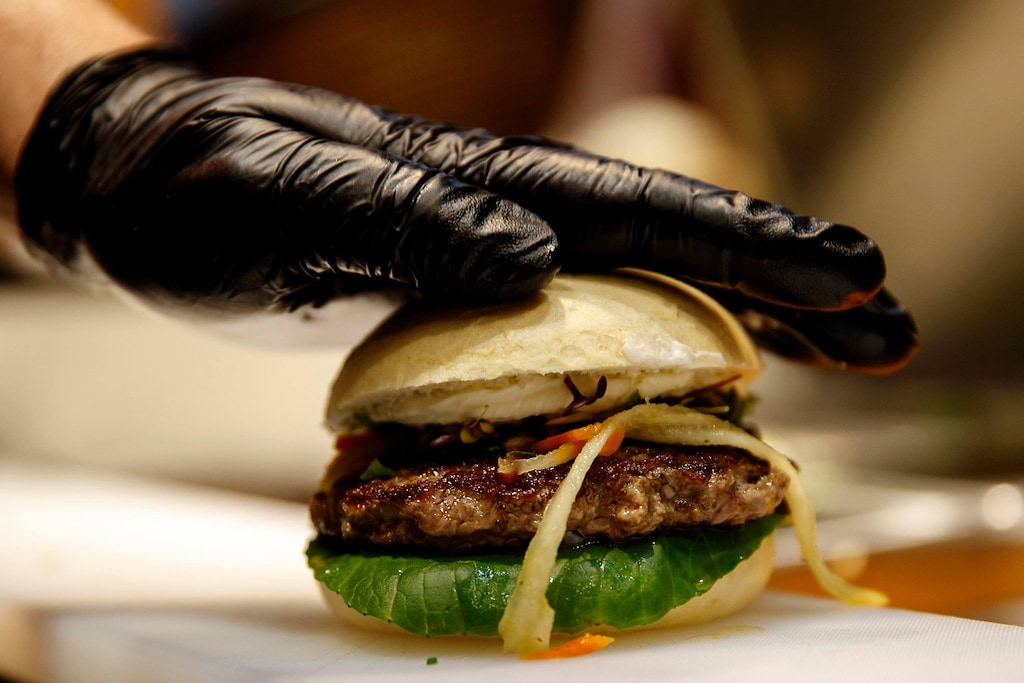 Il Parlamento Ue salva il veggie burger e la bistecca vegana -  photogallery - Rai News