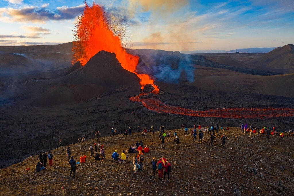 Islanda, l'eruzione del vulcano Fagradalshraun una "meraviglia della