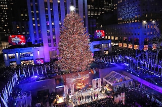 Rockefeller Center Natale.Non E Natale A New York Senza Le Luci Dell Albero Al Rockfeller Center Photogallery Rai News